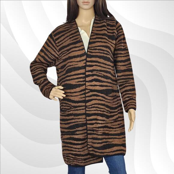 Fortune + Ivy Sweaters - 2/$30 Fortune + Ivy Animal Print Cardigan Size XL NWOT | Trendy & Cozy Layers